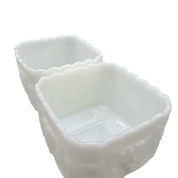 Vintage Anchor Hocking Milk Glass Square Grape Footed Planter Candy Dish EUC - Picture 9 of 13